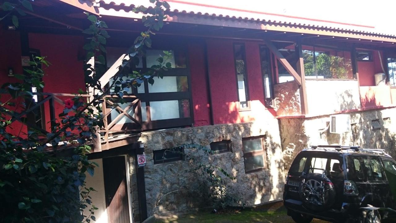 Villa La Roca House Praia do Rosa Esterno foto